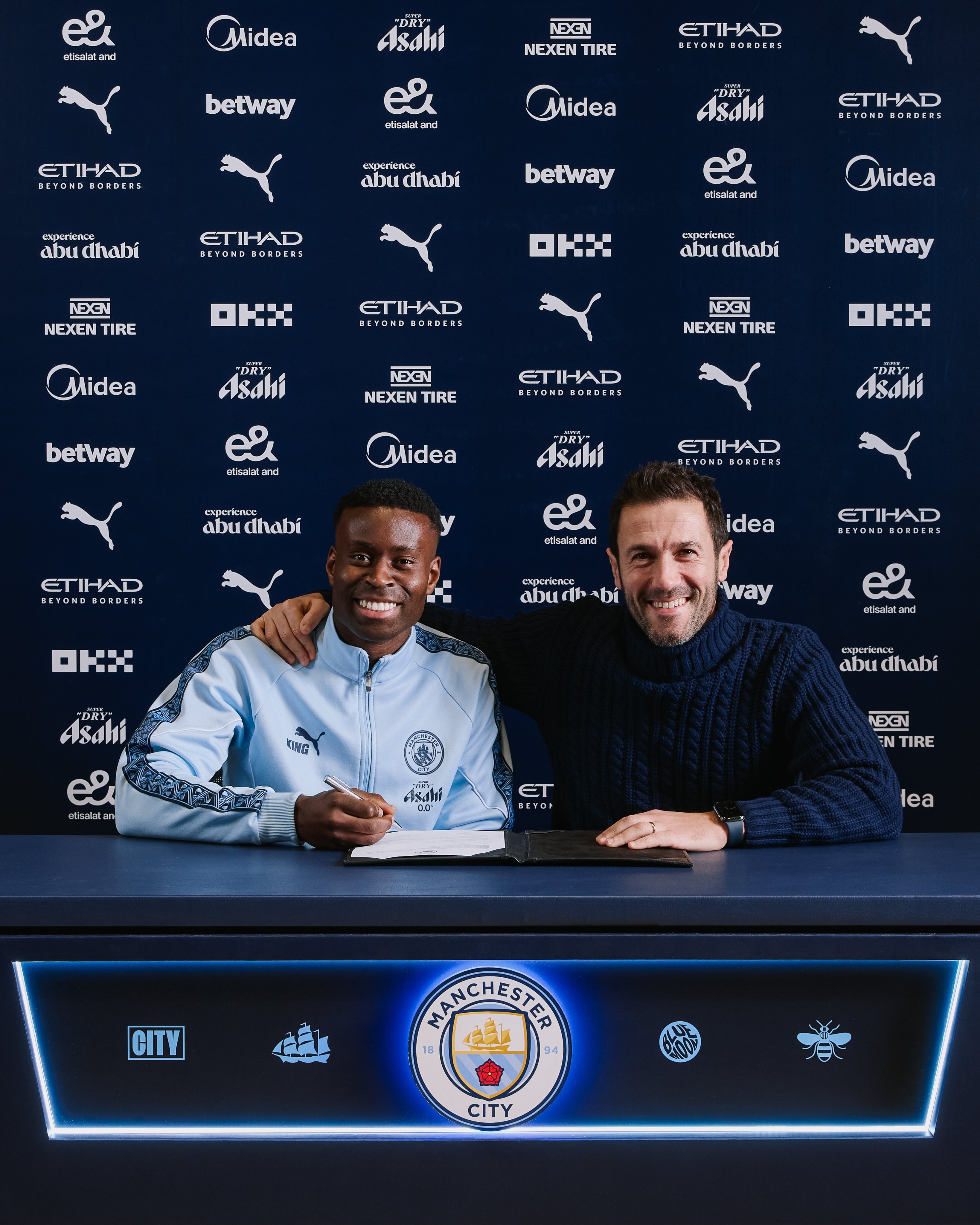 邮报:格伊在曼城周薪远低于30万英镑,在此基础上有常规奖金